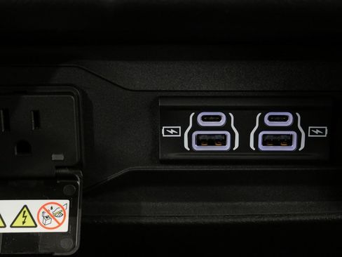 New 2025 Jeep Grand Cherokee 4WD image 26