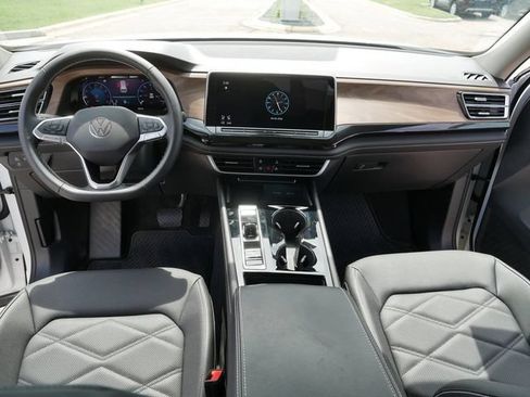 Certified 2026 Volkswagen Atlas SE AWD/4WD image 23