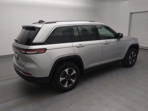 Used 2022 Jeep Grand Cherokee Limited 4xe w/ Luxury Tech Group II image 10