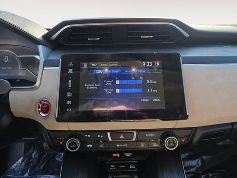 Used 2018 Honda Clarity Touring image 10
