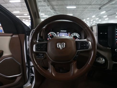 Used 2021 RAM 1500 Laramie AWD/4WD image 4