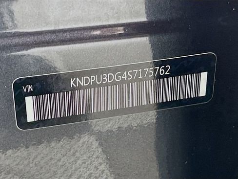 Used 2025 Kia Sportage LX FWD image 31
