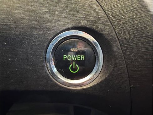 Used 2011 Toyota Prius Two image 19