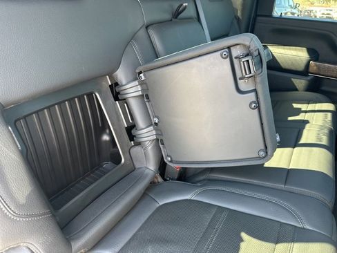 Used 2020 GMC Sierra 2500 Denali w/ Denali Ultimate Package image 14