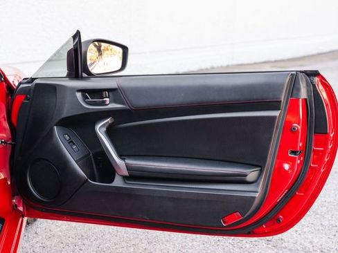 Used 2013 Scion FR-S image 64
