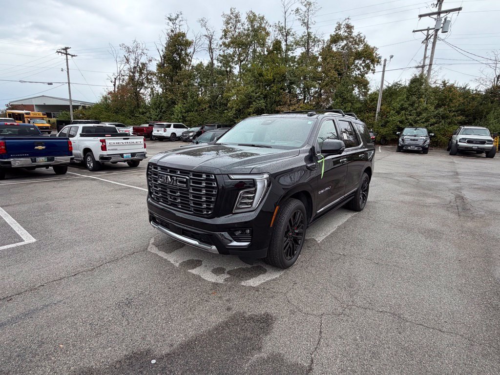 Used 2026 GMC Yukon Denali Ultimate AWD/4WD image 2
