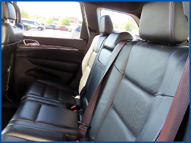 Certified 2019 Jeep Grand Cherokee Limited w/ Luxury Group II AWD/4WD image 10