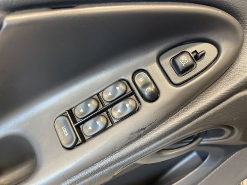 Used 2001 Ford Mustang Cobra image 13