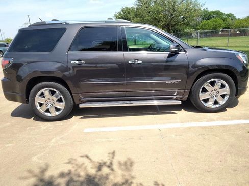 Used 2015 GMC Acadia Denali image 4