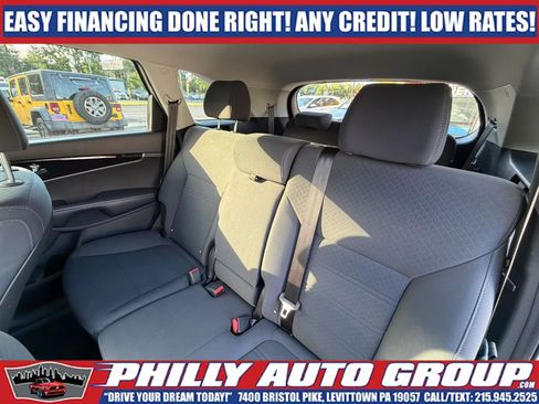 Used 2019 Kia Sorento FWD image 18