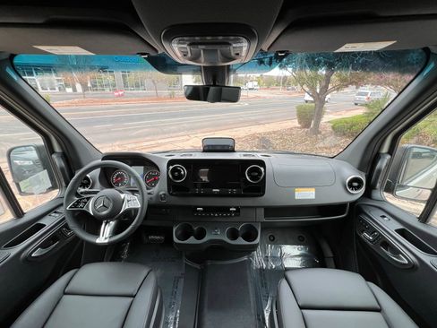 New 2026 Mercedes-Benz Sprinter 2500 image 9