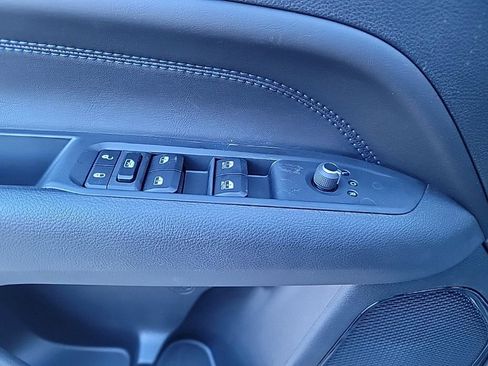 New 2026 Jeep Compass Latitude image 10