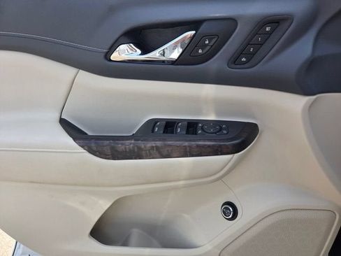 Used 2020 GMC Acadia Denali w/ Trailering Package AWD/4WD image 31