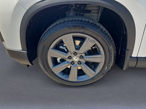 New 2026 Honda Pilot Sport image 9