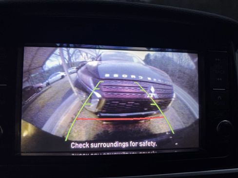 Used 2019 Mitsubishi Eclipse Cross ES image 16