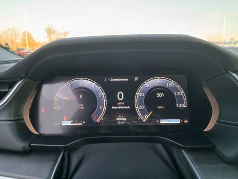New 2025 Jeep Grand Cherokee Limited w/ Trailer Tow Package AWD/4WD image 22