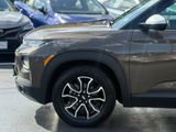 Used 2022 Chevrolet TrailBlazer ACTIV w/ Sun and Liftgate Package image 2