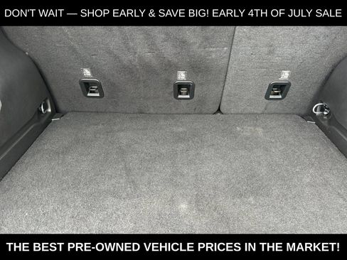 Used 2022 Jeep Renegade Altitude AWD/4WD image 18