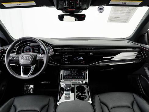 Certified 2024 Audi Q8 Premium Plus w/ Premium Plus Package AWD/4WD image 22