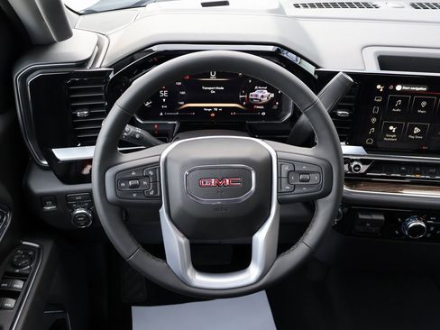 New 2026 GMC Sierra 1500 Elevation image 15