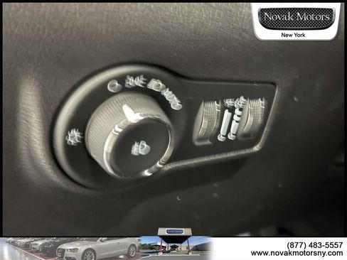 Used 2022 Jeep Compass Latitude image 15