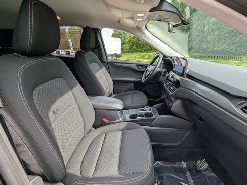 Used 2023 Ford Escape Active w/ Cold Weather Package image 12