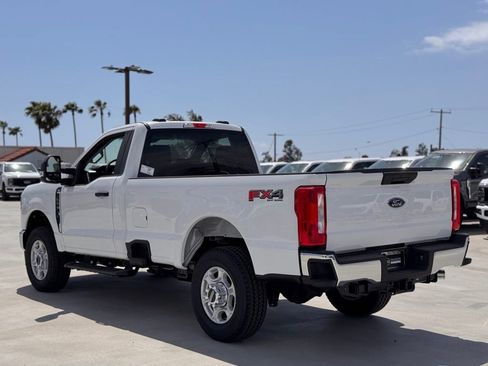 Used 2025 Ford F350 XLT w/ FX4 Off-Road Package AWD/4WD image 10