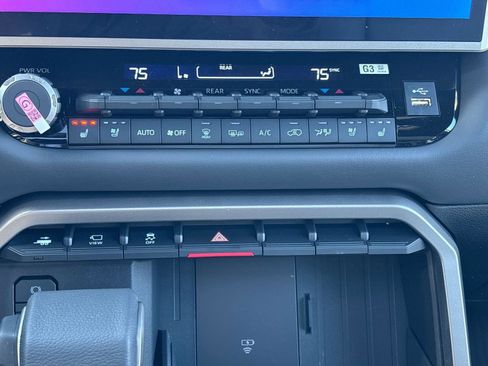 New 2026 Toyota Sequoia Platinum image 17