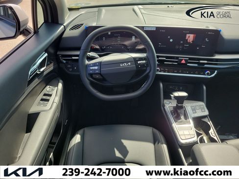 New 2026 Kia Sportage SX FWD image 16