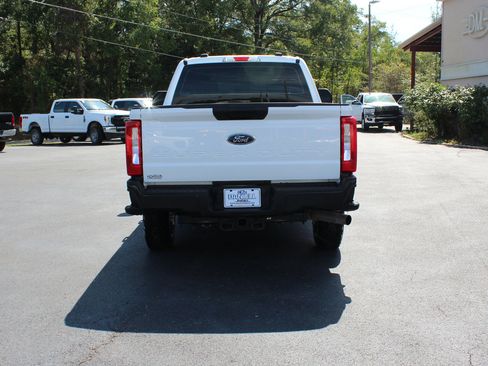 Used 2024 Ford F250 XL image 12