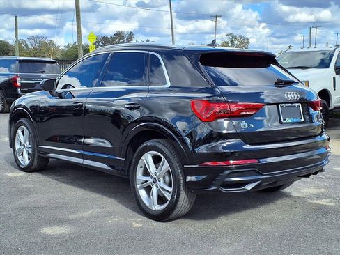 Used 2022 Audi Q3 2.0T Premium Plus w/ Premium Plus Package image 5