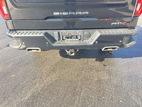 Used 2023 GMC Sierra 1500 AT4 w/ Technology Package image 37