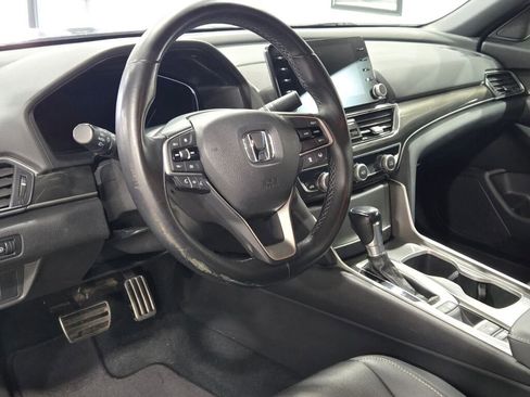 Used 2019 Honda Accord Sport image 22