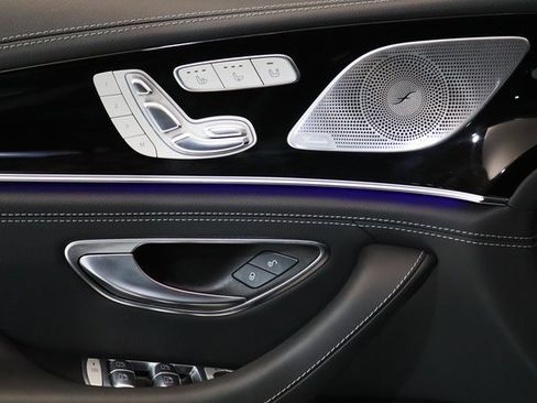 Used 2022 Mercedes-Benz AMG GT 43 image 3