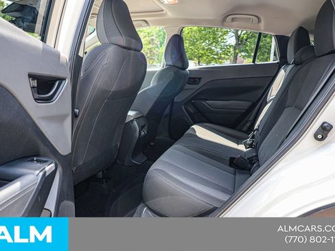 Used 2025 Subaru Crosstrek 2.5i Premium AWD/4WD image 18