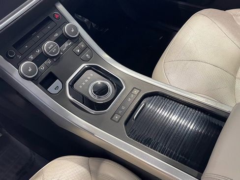 Used 2017 Land Rover Range Rover Evoque HSE image 42