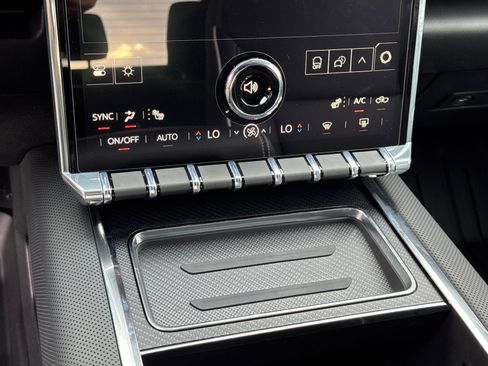 New 2026 GMC Sierra EV Elevation image 31