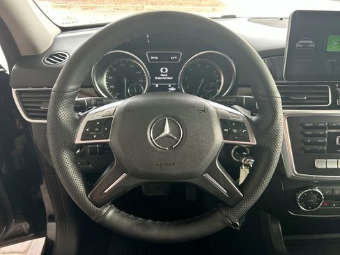 Used 2012 Mercedes-Benz ML 350 4MATIC image 17