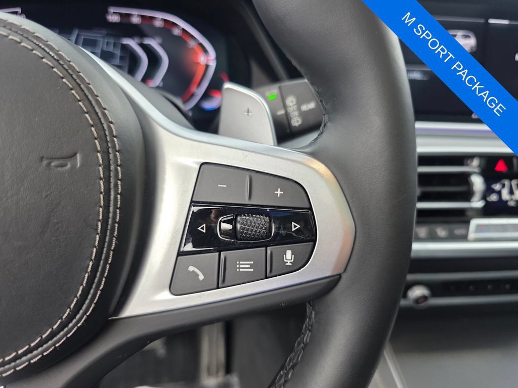 Certified 2022 BMW X5 sDrive40i w/ M Sport Package RWD image 18
