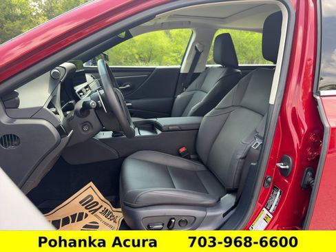 Used 2024 Lexus ES 350 w/ Premium Package FWD image 23