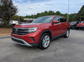 Used 2021 Volkswagen Atlas SE image 1