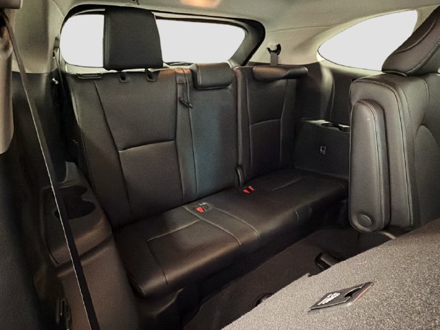 Certified 2025 Toyota Highlander Limited AWD/4WD image 22
