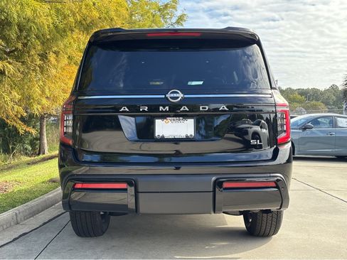 New 2026 Nissan Armada SL w/ Captain's Chari Seat Package image 28