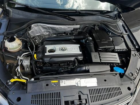 Used 2017 Volkswagen Tiguan S AWD/4WD image 24