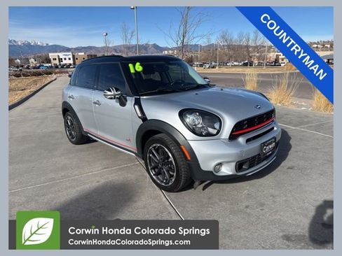 Used 2016 MINI Cooper Countryman S image 1