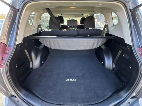 Used 2015 Toyota RAV4 XLE image 21