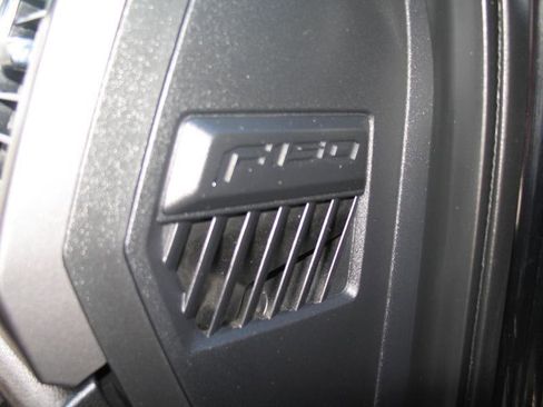 Used 2016 Ford F150 XLT w/ Equipment Group 302A Luxury image 54