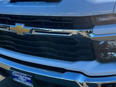 New 2026 Chevrolet Silverado 2500 LT w/ Convenience Package image 9