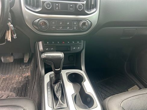 Used 2019 Chevrolet Colorado ZR2 image 11