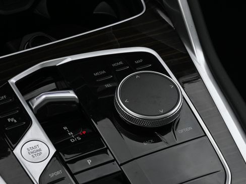 Certified 2024 BMW X6 xDrive40i w/ Premium Package image 22